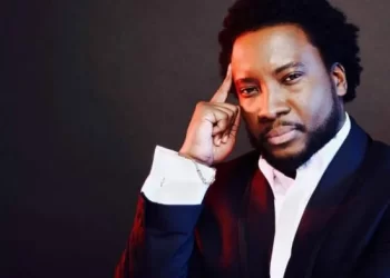 Akufo-Addo having sleepless nights, help yourselves too – Sonnie Badu advises youth