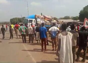 16 injured as Kparekpare youth attack herdsmen, 6 cattle killed