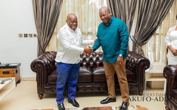 Easter festivities: Akufo-Addo, Mahama meet in Kwahu
