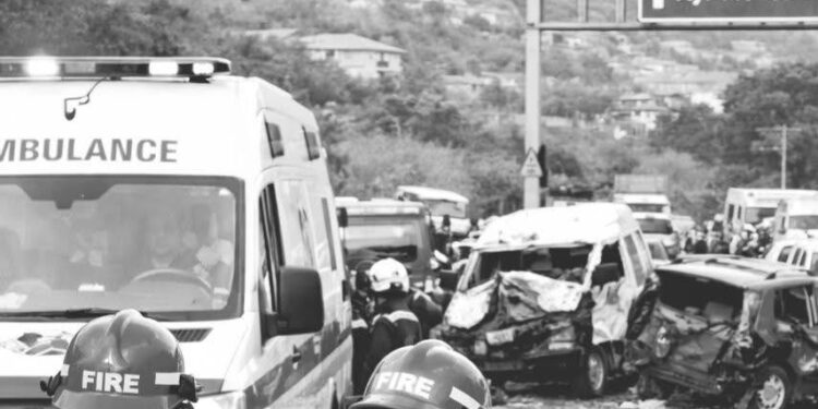 Multiple vehicles involved in accident at Ayi Mensah