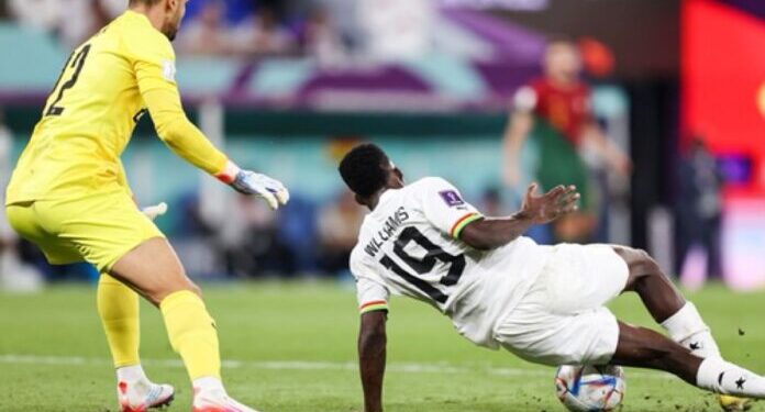 Don’t play Inaki Williams as a centre-forward – Arhinful tells Chris Hughton