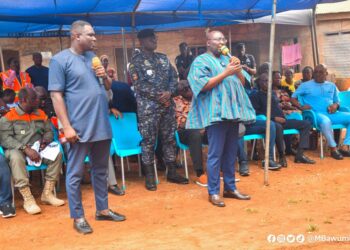 I’m saddened by the pains I see in the eyes of our mothers – Bawumia after visiting flood victims