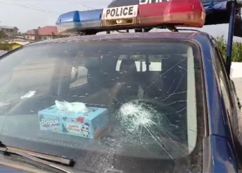 Gomoa Obuasi: Okada rider beheaded, angry youth vandalize Police station